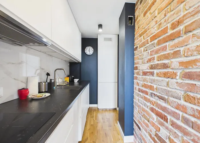 Superapart Polna 30 - Blisko Metra Politechnika Varšava